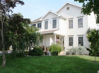 6802 Drake Dr, Harrisburg, PA 17112