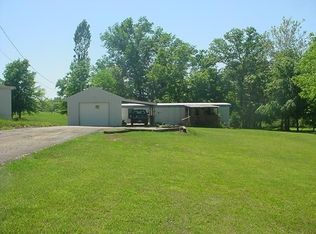 36 Wendell Shivener Rd, West Union, OH 45693