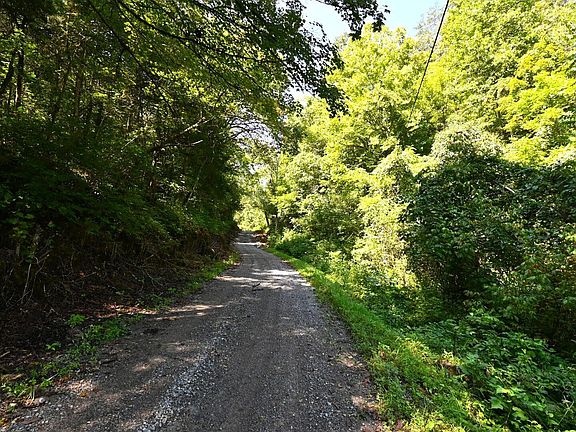 4th image of 3665 Fisher Valley Rd