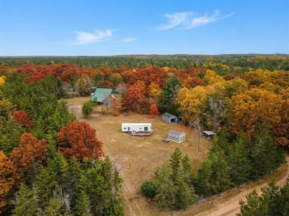 6610 W Lakewood Drive, Minong, WI 54859