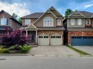 128 Montreal Cir, Hamilton, ON L8E 0C8