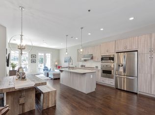 203 Canton Way, Roswell, GA 30075