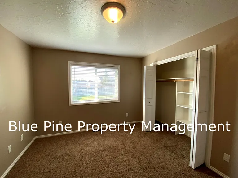 3904 E Lorna Ave — Photo 12