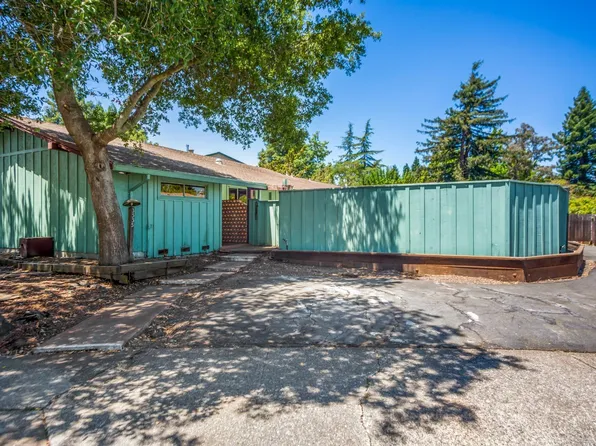 3535 Fir Dr, Santa Rosa, CA 95405