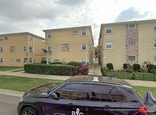 5223 N Oakview St APT 2E, Chicago, IL 60656