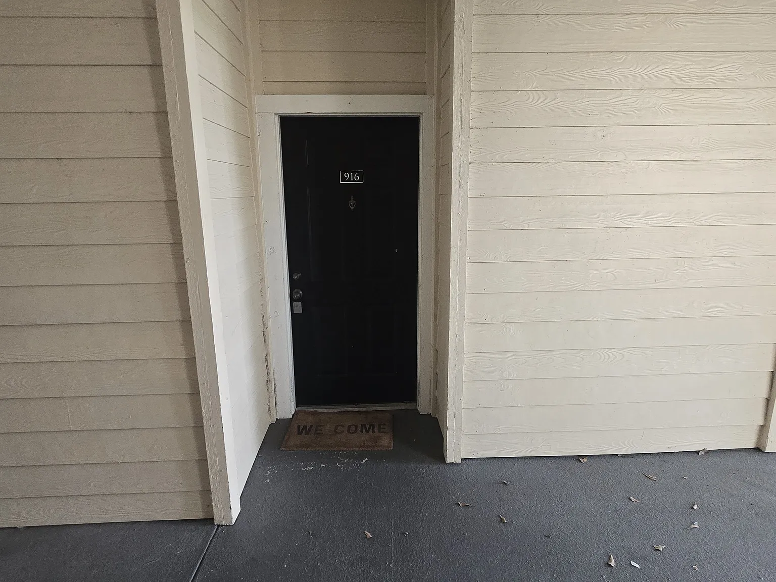 2600 Robert Trent Jones Dr, Unit 916, Orlando, FL 32835 - 1 — Photo 3