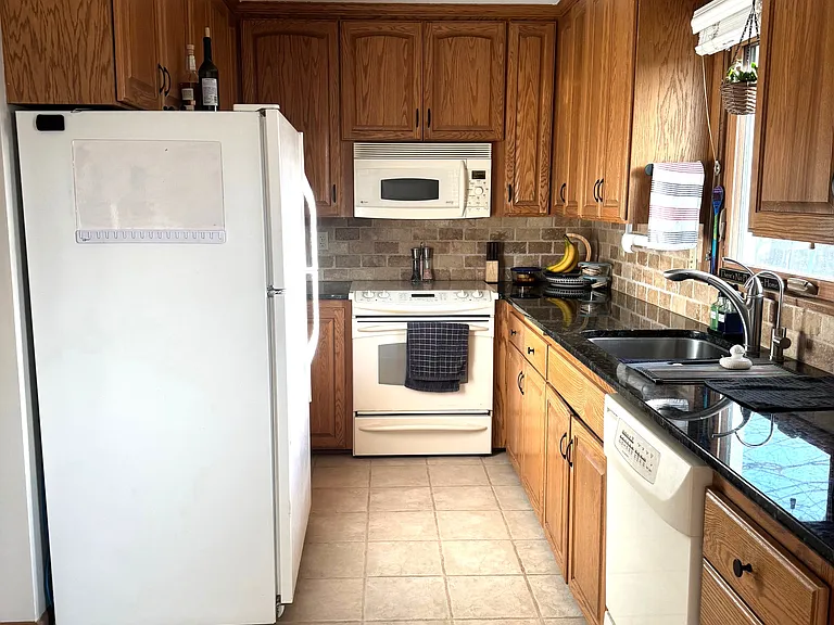 2645 Morningside Rd — Photo 5