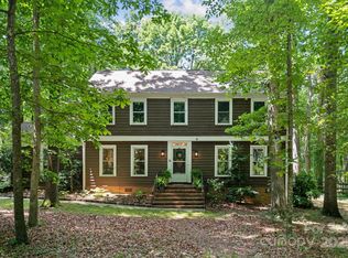 2507 Connemara Dr, Matthews, NC 28105