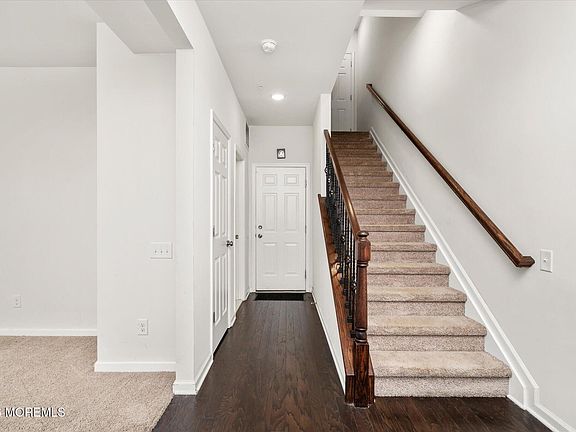 3rd image of 21 Green St