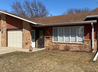 505 S Marion St, Remsen, IA 51050