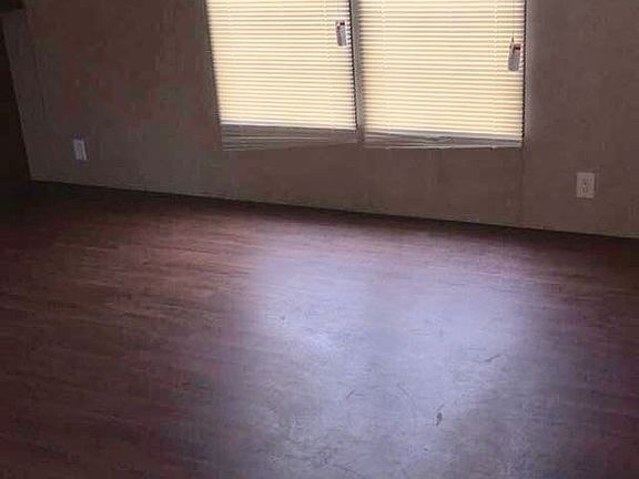 5th image of 214 Hilbert Dr Lot 3