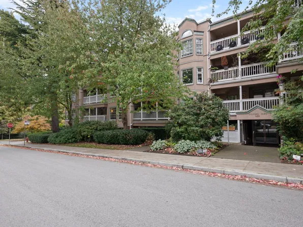 828 Gilford St #102, Vancouver, BC V6G 2N6