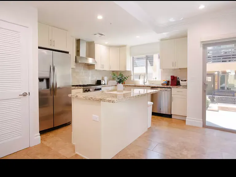 Open kitchen with a center island