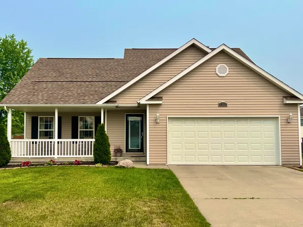 7307 Blake Dr, Bay City, MI 48706