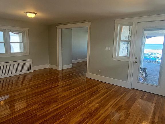 4th image of 137 Winthrop Shore Dr #1