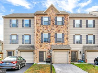81 Katelyn Dr, New Oxford, PA 17350