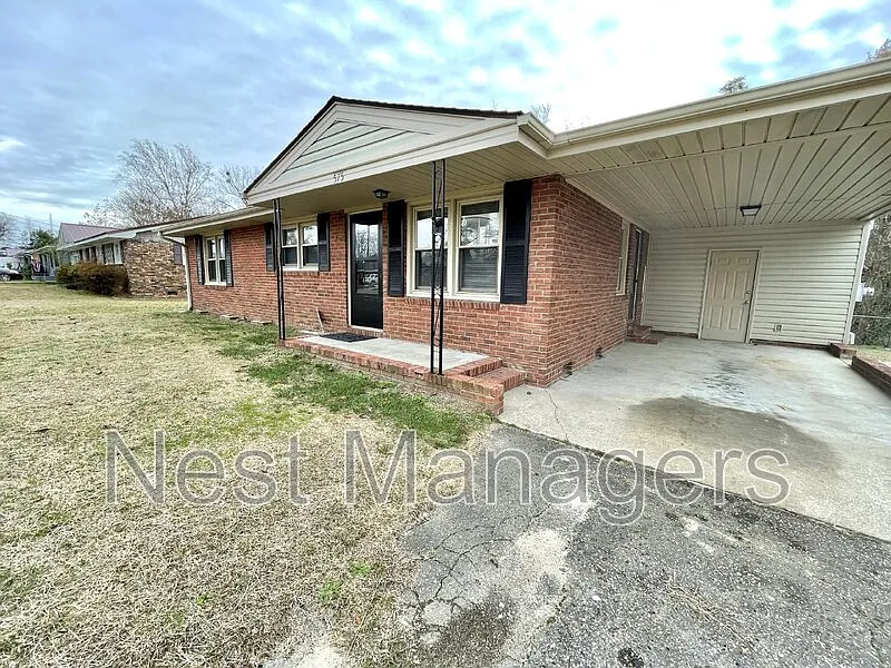 Building Photo - 575 Braxton Blvd