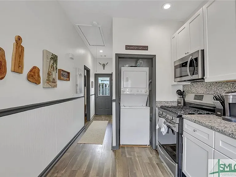 552 - 554 E Macon St — Photo 10