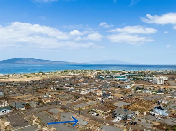 528 Pikanele St, Lahaina, HI 96761