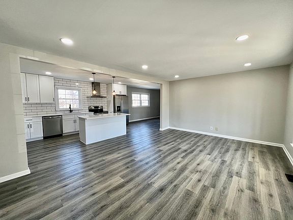5th image of 5402 Skyridge Dr