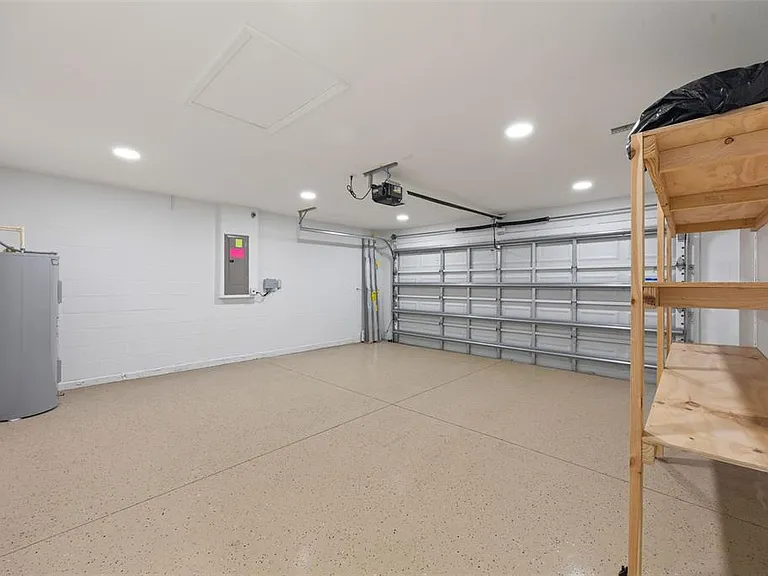 12401 Streambed Dr — Photo 25