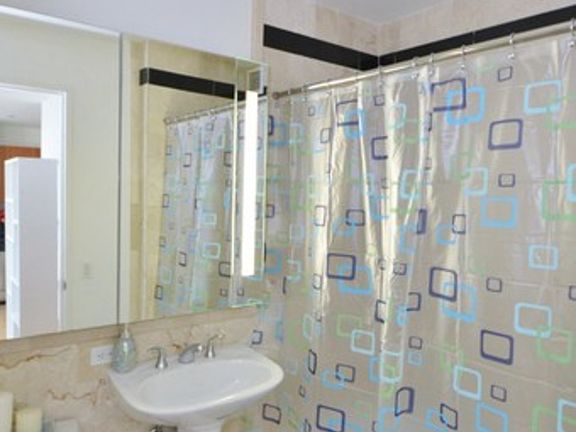 4th image of 20 West St APT 41A