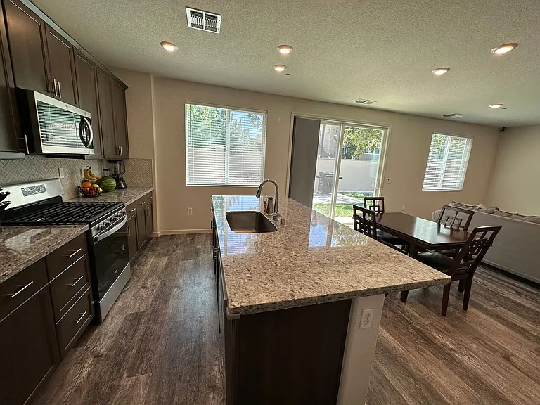 237 Agata Way — Photo 10