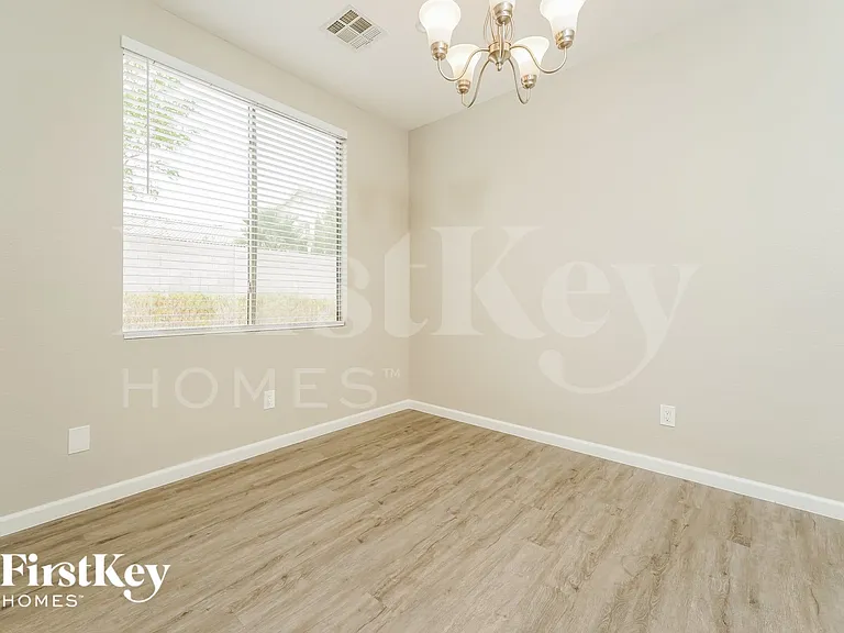 6525 Diamond Point Ct — Photo 4
