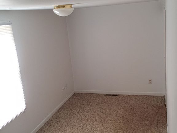 3rd image of 620 Swift St