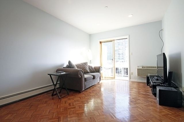 1st image of 29 Meserole St APT 2F