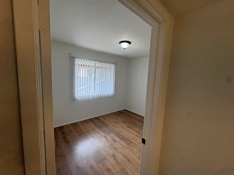 1050 Raymond Ave #210 — Photo 5