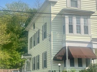 432 Park Ave APT 1, Woonsocket, RI 02895