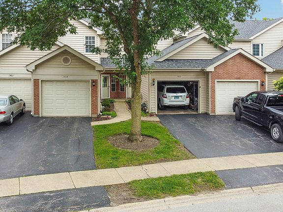 2nd image of 1459 Golfview Dr