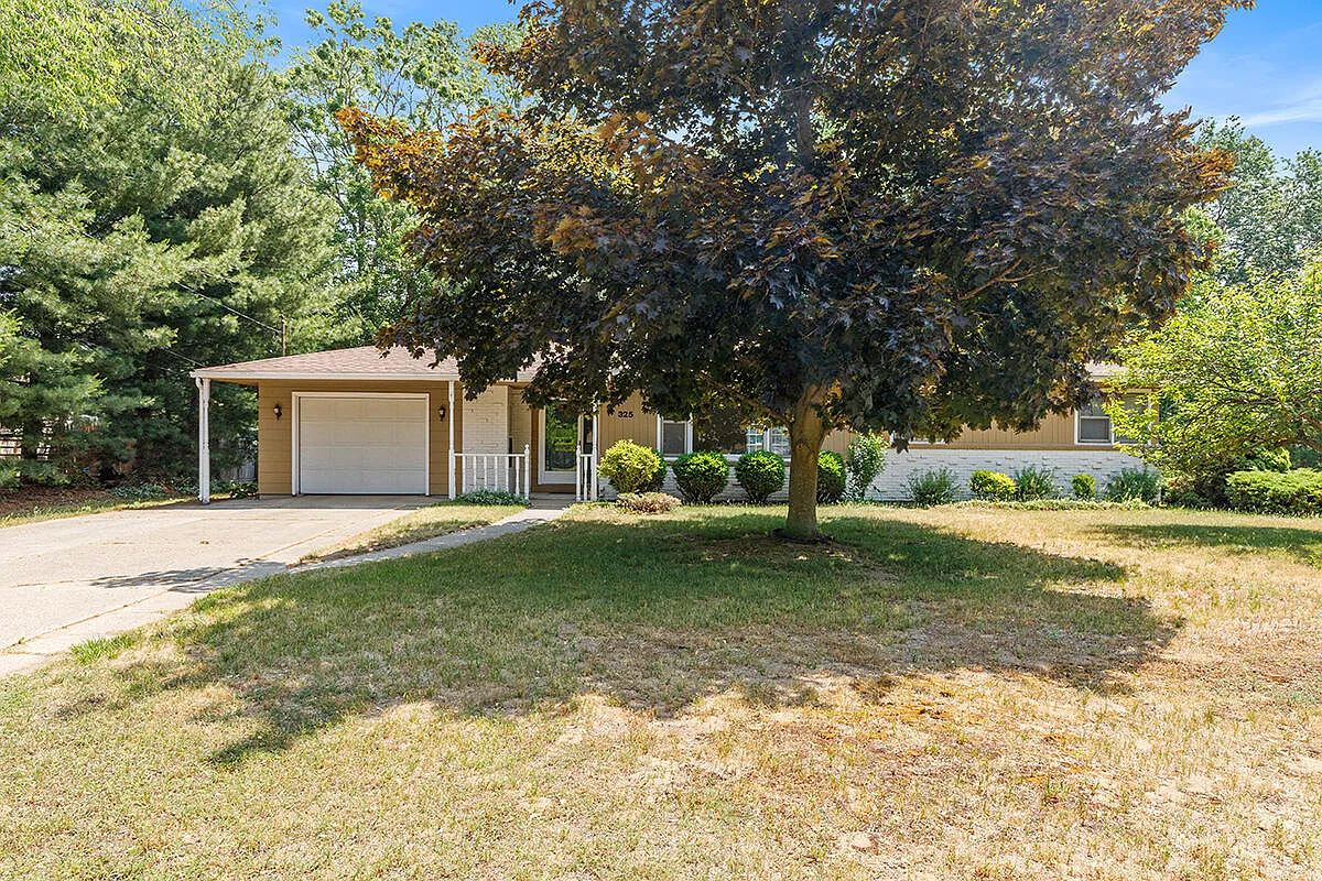 325 Home Ave photo 1