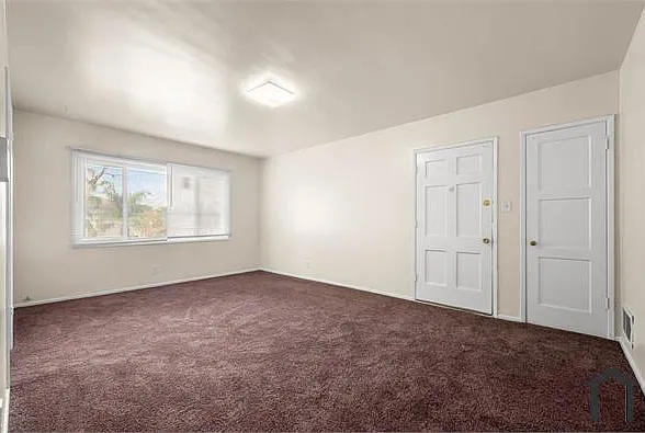 4083 S Muirfield Rd #B — Photo 8