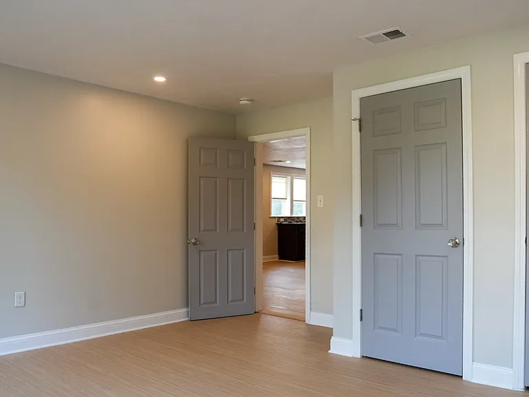 2158 Pleasant St #2 — Photo 10