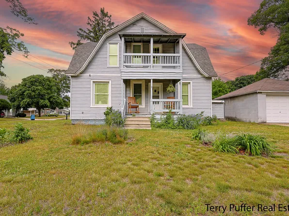 2550 Crozier Ave, Muskegon, MI 49441