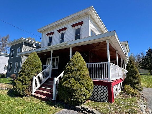 2nd image of 2884 Mohawk St