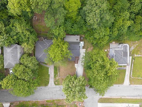 4th image of 1482 Andrews St NW