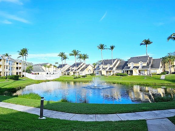 3rd image of 6339 La Costa Dr