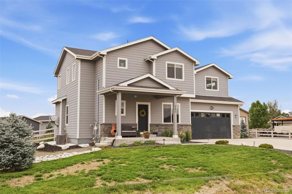 565 Remington Drive, Hudson, CO - View 2