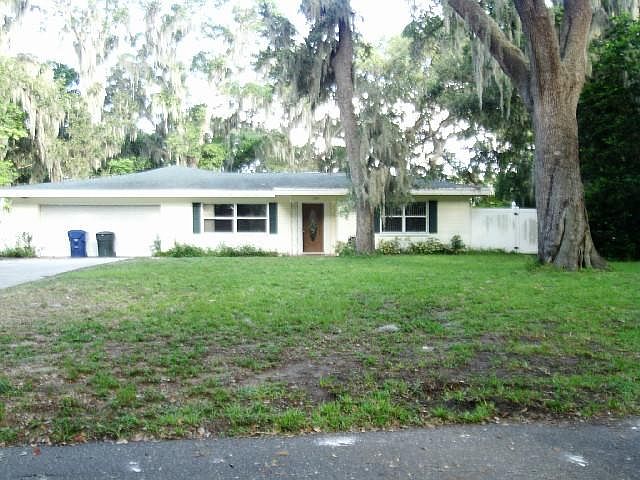 1st image of 390 Velma Dr W