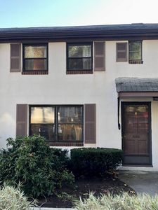 4 Frazer Rd, Arlington, MA, 02476