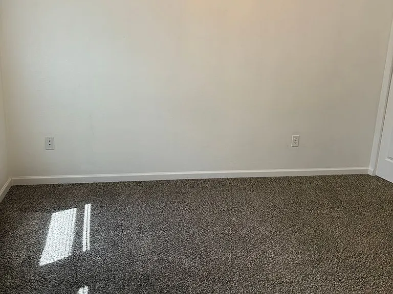 1724 11th Ave — Photo 17