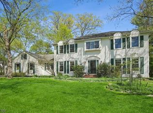 4 Hickory Hill Rd, Hillsborough, NJ 08844