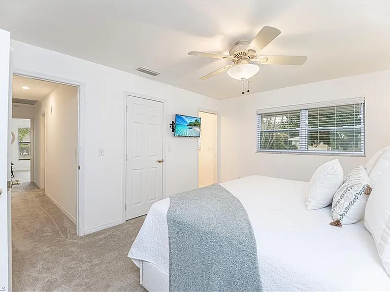 2983 Binnacle Dr — Photo 9