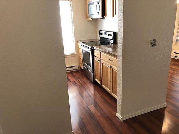 3rd image of 12602 NE 118th St APT 3