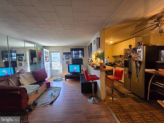 4th image of 535 Wiltshire Rd