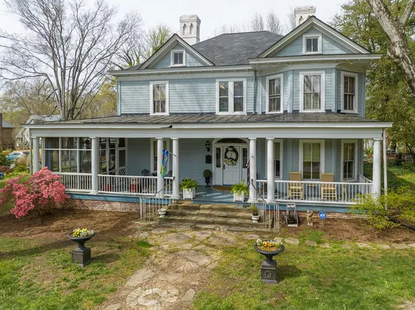 1314 Barbour St, South Boston, VA 24592