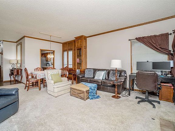 5th image of 2614 N Executive Way APT 102